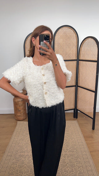 Modest top for women in white by FashFocused