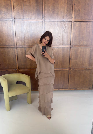 Mocha chiffon dress with ruffle- jesna