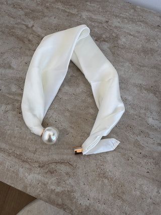 White magnetic pearl neck scarf - Fash Focused