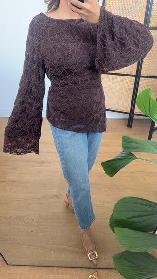 Coco lace assymetric top- Lana