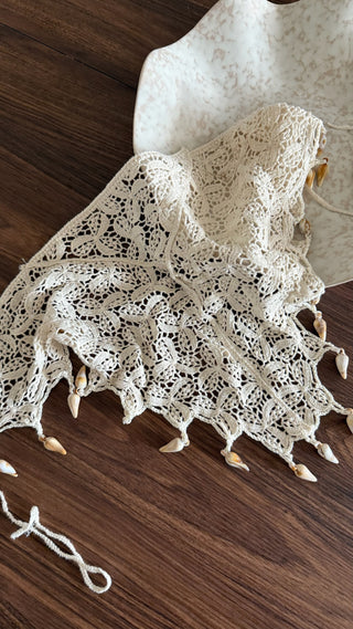 Cream crochet waist belt with shells