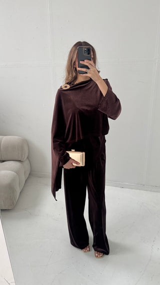 Coco velvet scarf coord with gold brooch- nura - Fash Focused