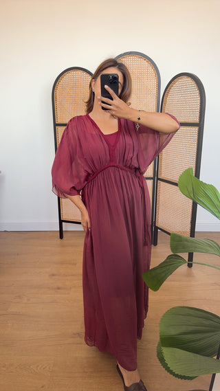 lela dress in burgandy