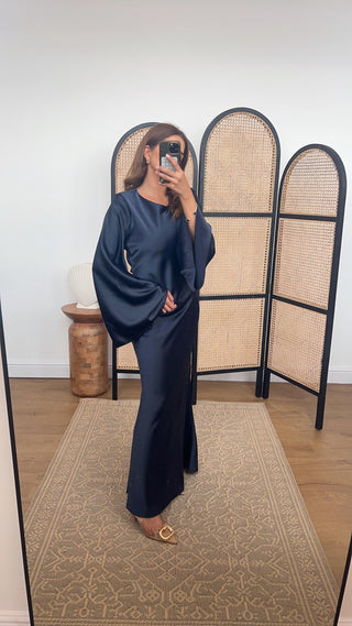 Azli dress navy - Fash Focused