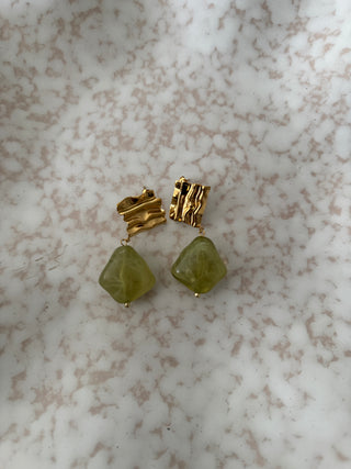 Green stone earrings - Fash Focused