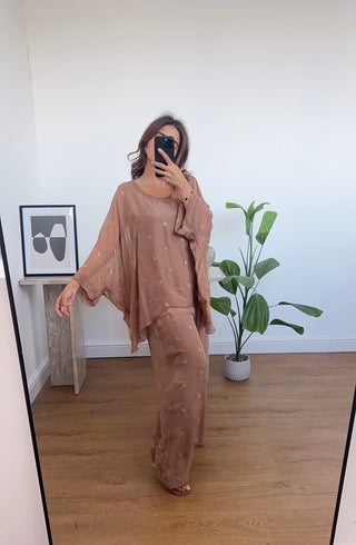 Beige paisley chiffon coord- pina