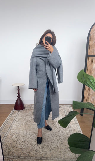 Grey coat with scarf- margot