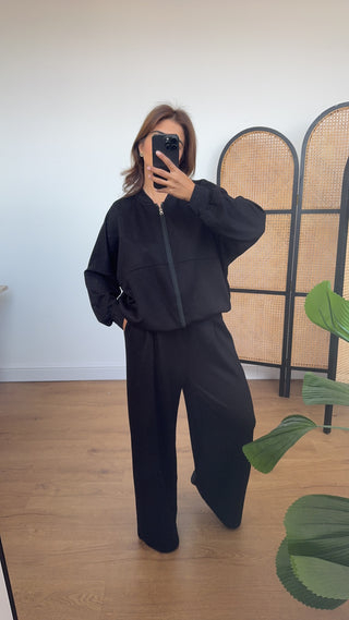 Black zip coord - Mia