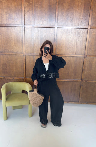 Black crochet coord -hali