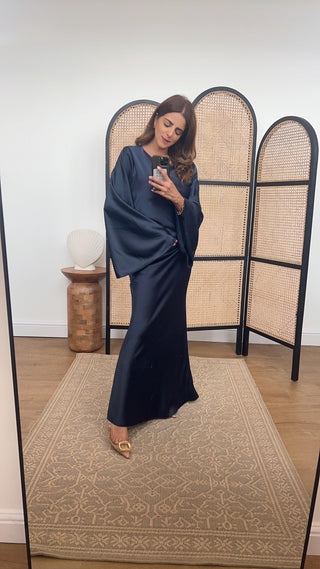 Azli dress navy - Fash Focused