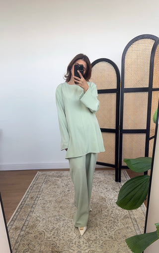 Sage minimal seam detail set- baya - Fash Focused