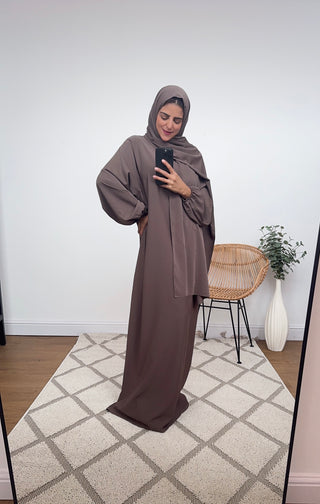 Abaya with attached scarf taupe- Layli - Fash Focused