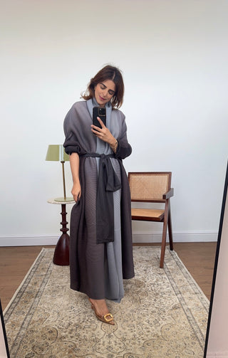 Grey/black pleated kimono - dani - Fash Focused