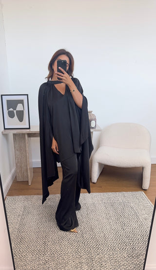 black cape coord - Cindy - Fash Focused