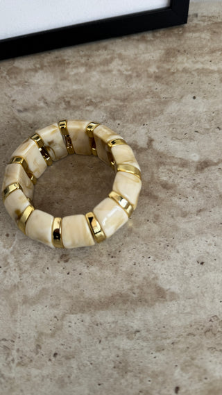 Cream and gold flex bracelet - Fash Focused