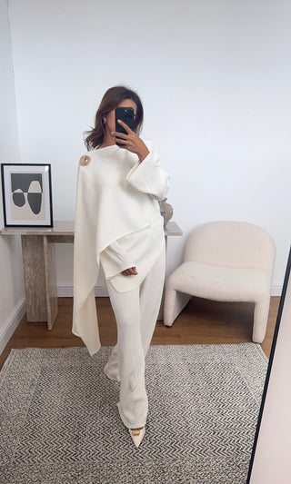 Ivory scarf coord with gold brooch- imani - Fash Focused