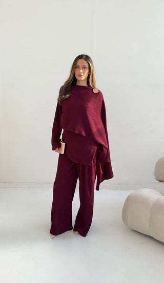 Burgandy scarf coord with gold brooch- imani - Fash Focused