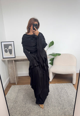 Black flare sleeve dress- grecia