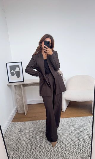 Heia blazer suit in coco - Fash Focused
