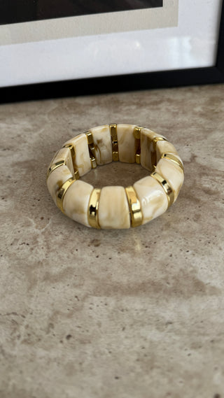Cream and gold flex bracelet - Fash Focused