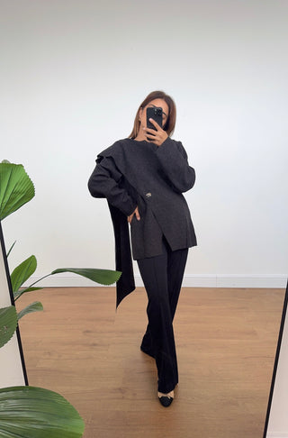 Black scarf jacket - enve - Fash Focused