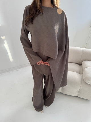 Taupe scarf coord with gold brooch- imani - Fash Focused