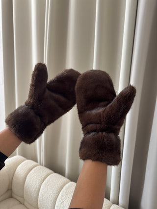 Coco faux fur mittens - Ima - Fash Focused