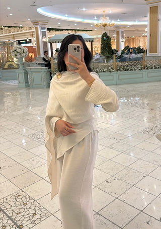 cream scarf coord with gold brooch- arya - Fash Focused
