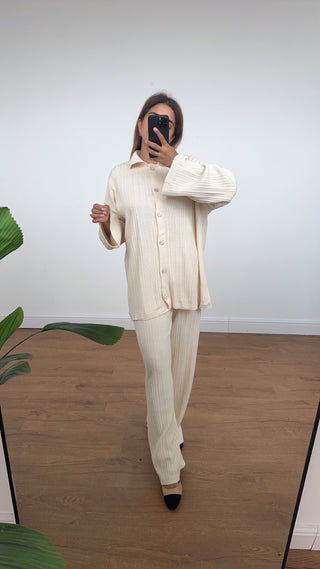 Fash Focused – Long sleeve ivory ribbed co-ord – Modest autumn style